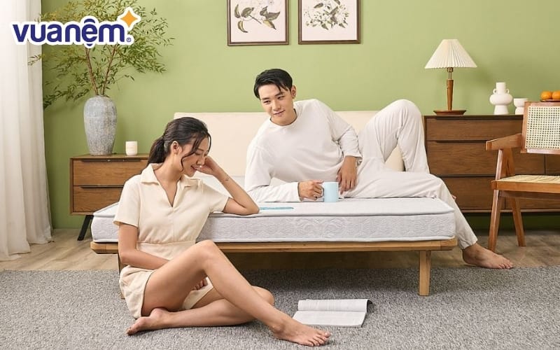 nen chon mua nem cao su hay nem bong ep 4