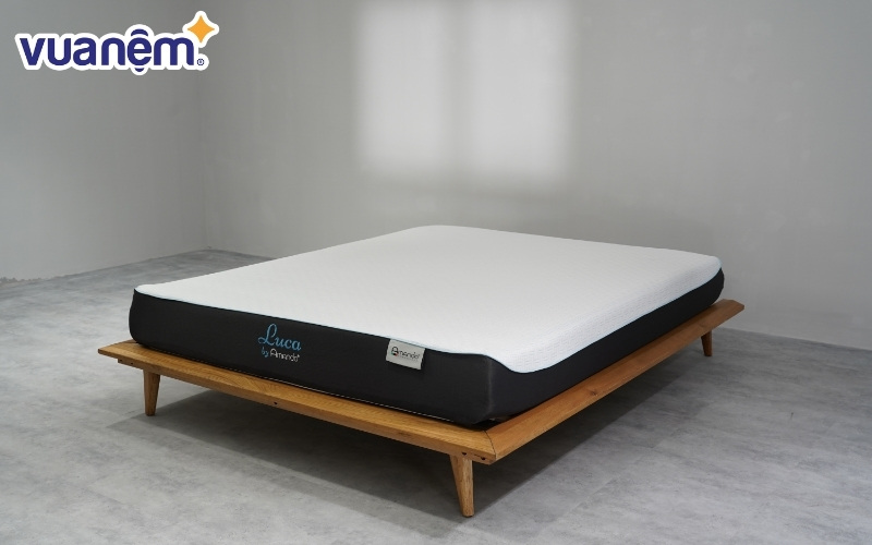 Nệm Amando được thiết kế vừa êm vừa nâng đỡ tốt