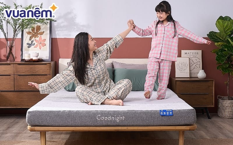 Goodnight là lựa chọn tốt hơn nếu thích cảm giác nâng đỡ