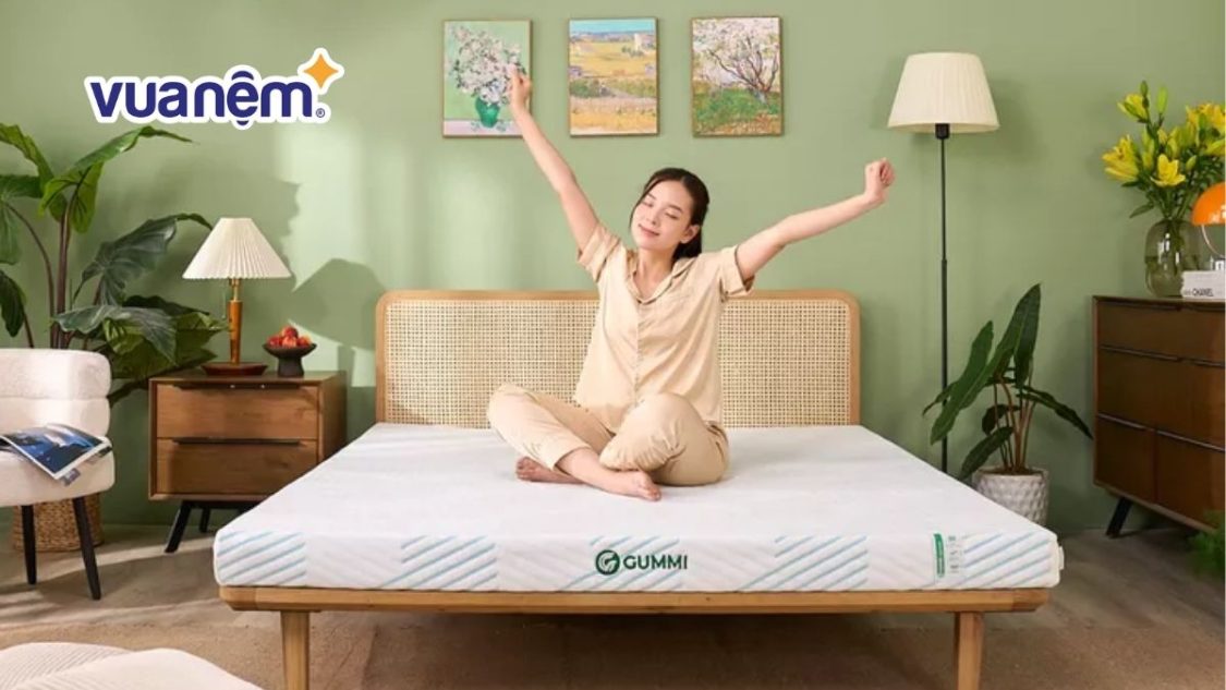 cách ngồi ở trên giường