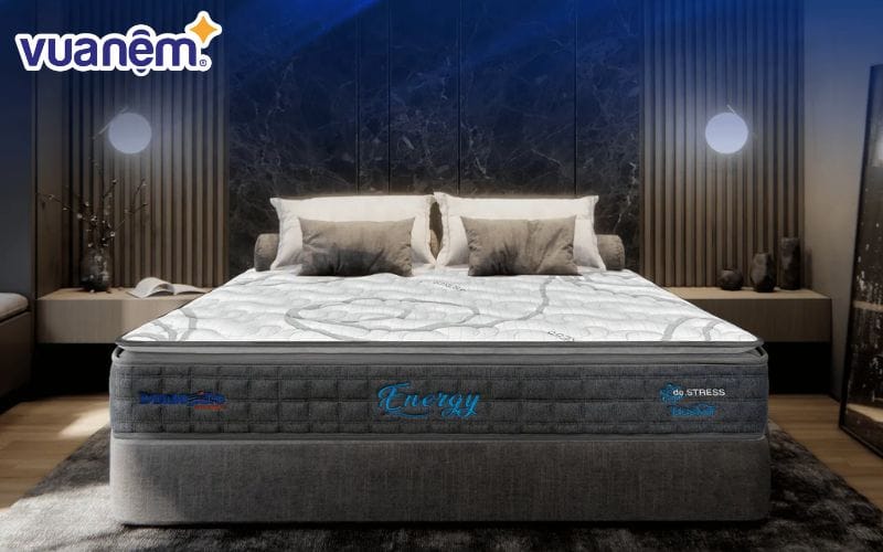 Nệm lò xo giúp cho người nằm không bị lún lưng, mỏi chân tay hay cong vẹo cột sống khi nằm ngủ