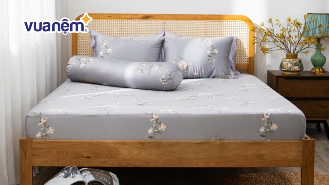 Tuổi Hợi hợp màu gì? Gợi ý mẫu chăn ga gối cho người tuổi Hợi