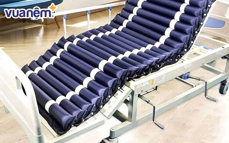 Đệm hơi chống loét là loại đệm dành cho người bị liệt được ưa chuộng