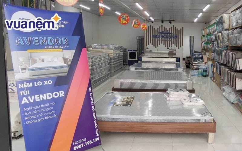 Không gian cửa hàng Nệm Ngủ Ngon