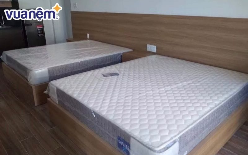 Bọc nệm bằng túi nilon