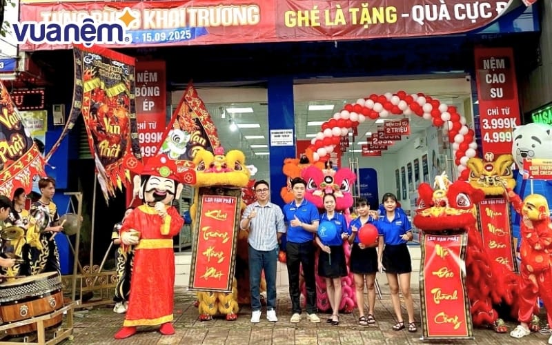 Showroom Vua Nệm 195 - 197 Hùng Vương, Gia Lai