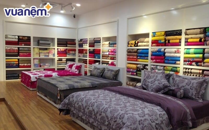 Sông Hồng Tuấn Khởi