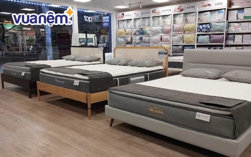 Trải nghiệm mua sắm tại cửa hàng Vua Nệm