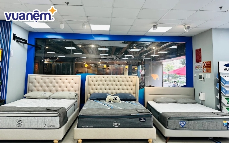 Không gian mua sắm tại Vua Nệm quận Thanh Xuân