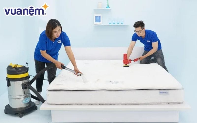 Không giặt nệm cao su trực tiếp với nước