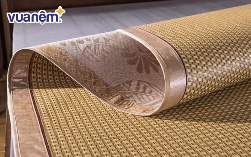 Chiếu mây điều hòa Việt Nam