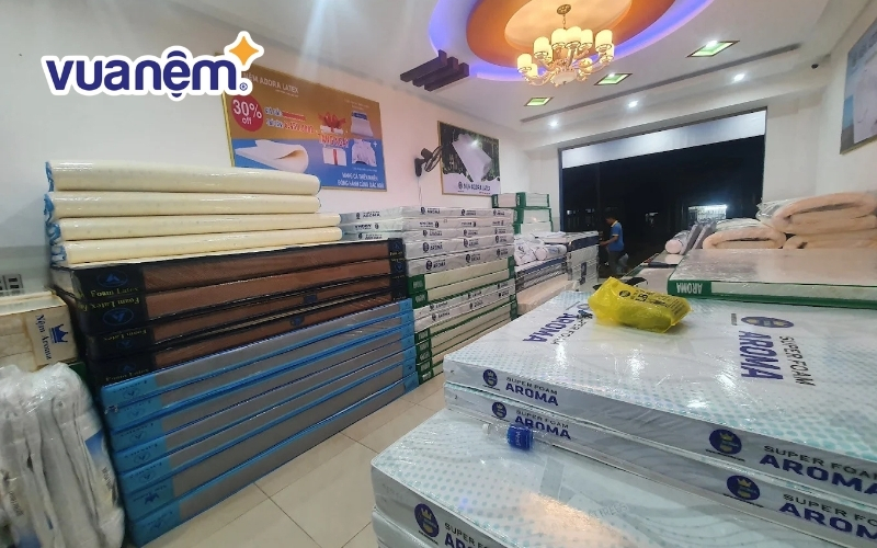 Cửa hàng Khoa Uyên chuyên cung cấp nệm Liên Á chất lượng cao
