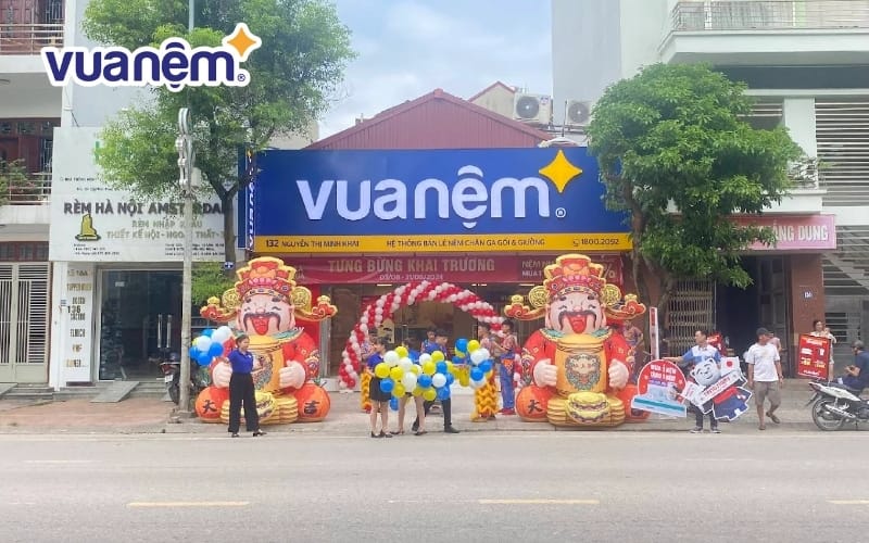 Trải nghiệm nệm Gummi trực tiếp tại Vua Nệm