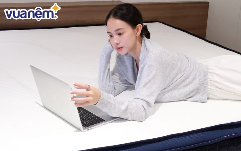 Hệ lò xo túi độc lập giúp giảm rung lắc khi ngủ chung