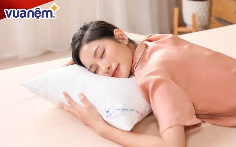 Lựa chọn các sản phẩm gối chất lượng tại Vua Nệm