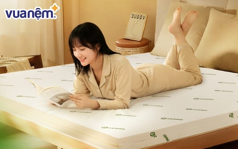 review nem cao su gummi lite 2