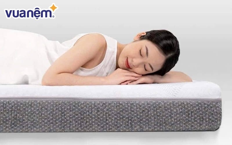 Nệm Comfy Cloud 3.0: Nâng đỡ đa điểm cho người hay đau lưng