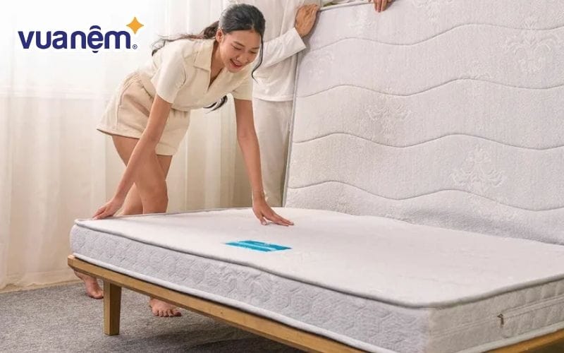 Giá nệm gấp 2 khác nhau tùy thuộc vào chất liệu