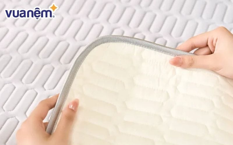 Lưu ý khi lựa chọn chất liệu chiếu điều hòa