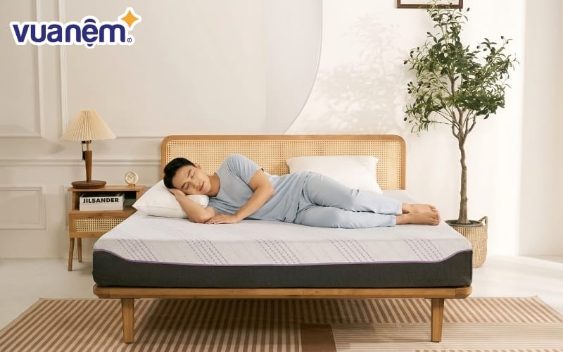 nhin tu the ngu doan tuong phu quy 9