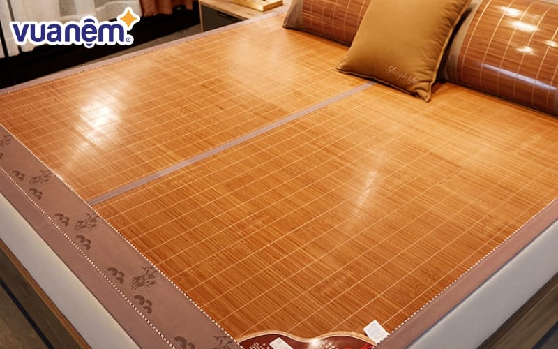 Chiếu tre, chiếu trúc điều hoà là dòng chiếu truyền thống