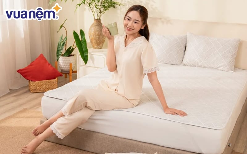 Amando Aero 3D với thiết kế chần thông minh còn giảm diện tích tiếp xúc với da, từ đó hạn chế tích nhiệt