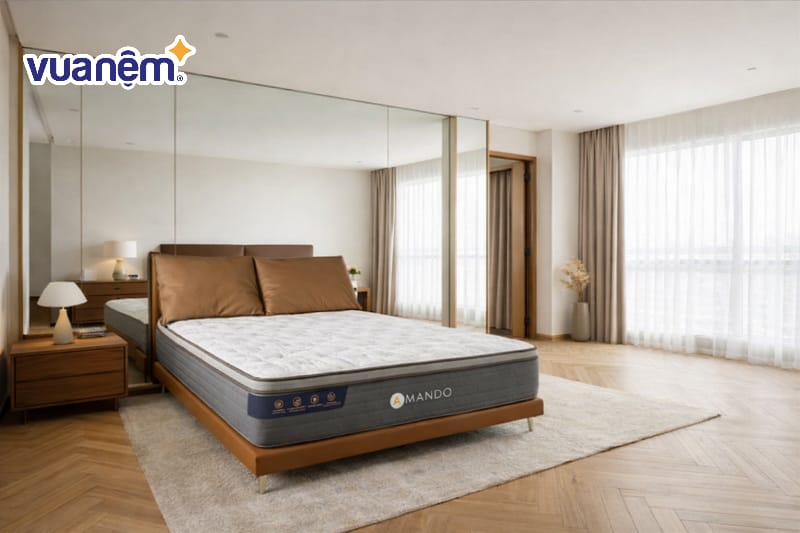 Bố trí gương trang trí tạo độ rộng