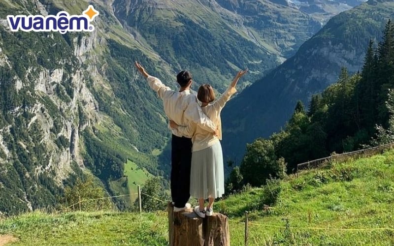 Mơ thấy người yêu cũ liên quan đến ký ức tình cảm và điều chưa khép lại