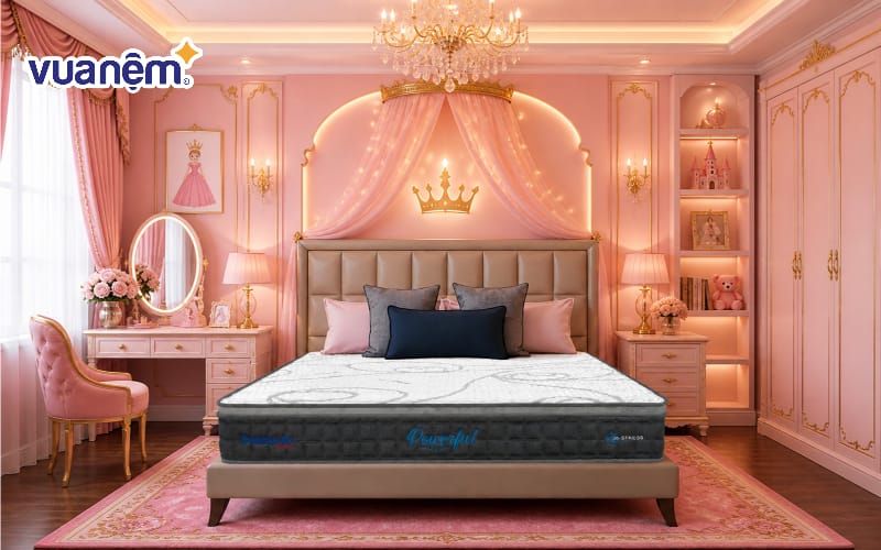 Thiết kế với màu hồng và vàng ánh kim