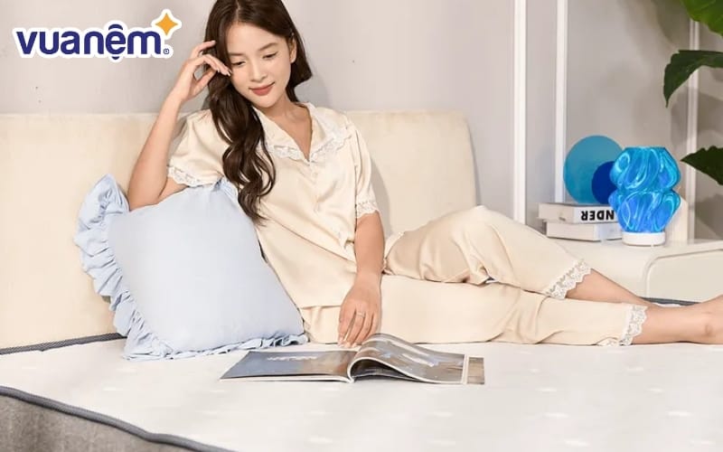 Nệm iComfy Basic 2.0 với hai lớp PU Foam êm ái