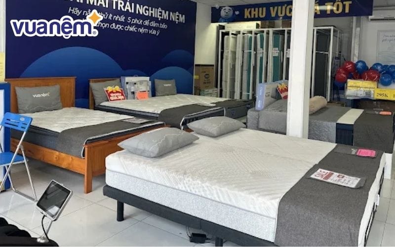 Chọn mua nệm lò xo mới tại hệ thống Vua Nệm