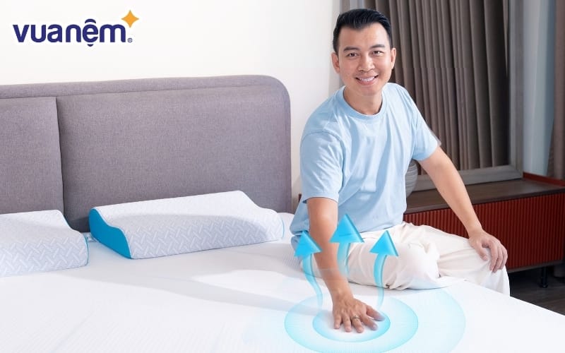 Cấu trúc foam đa tầng hỗ trợ nâng đỡ cơ thể