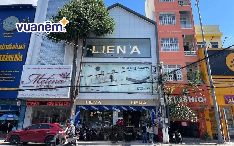 Liên Á