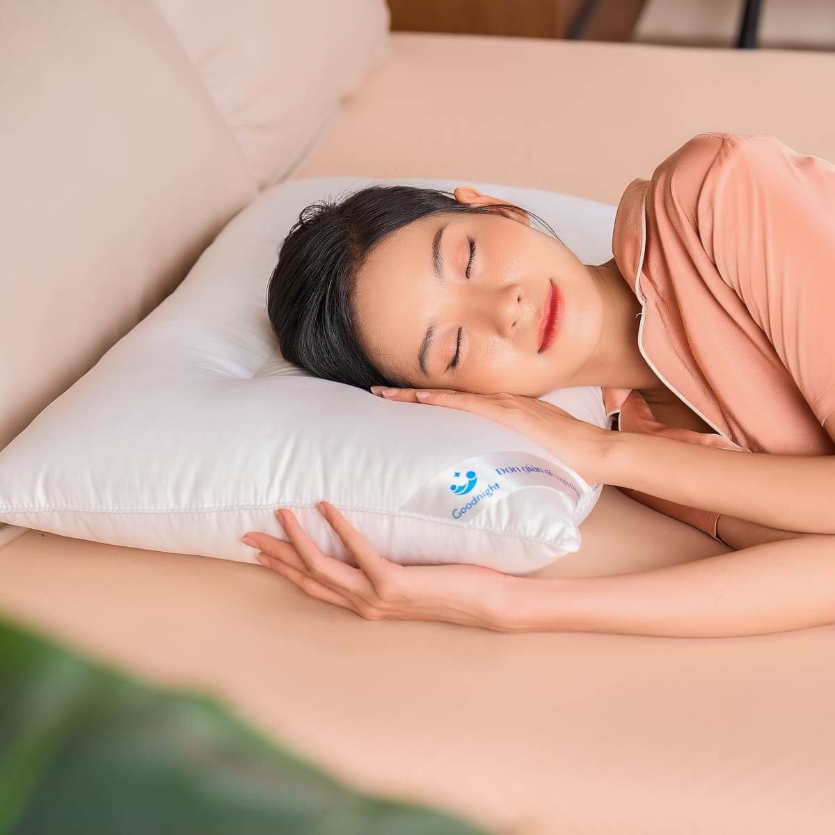 Gối lông vũ định hình Goodnight Mochi (chỉ bán Online)