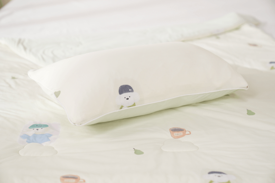 Gối bông Nunu Petit Ice Bear