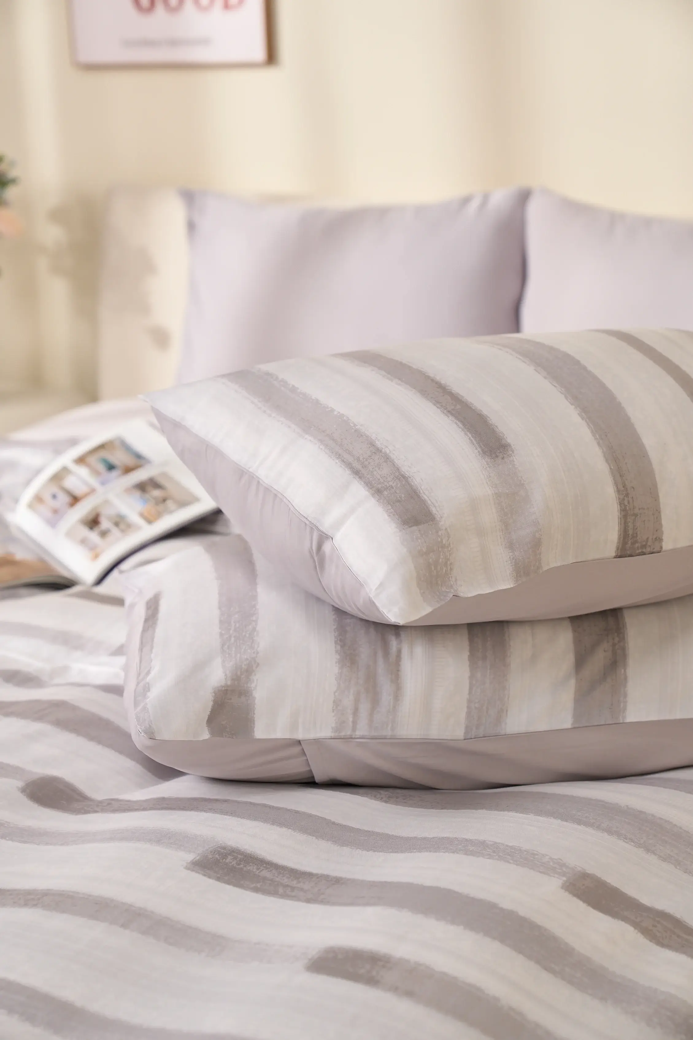Vỏ gối Goodnight Airsilk Flora
